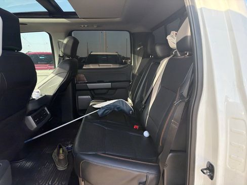 Used 2025 Ford F350 Lariat w/ Lariat Ultimate Package AWD/4WD image 9