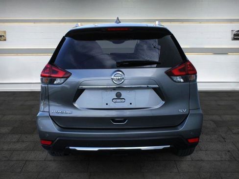 Used 2018 Nissan Rogue SV image 8