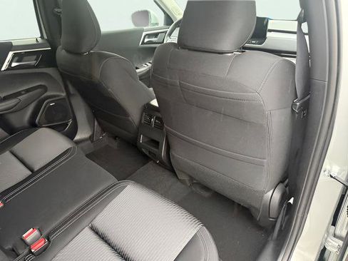 New 2026 Mitsubishi Outlander ES image 24