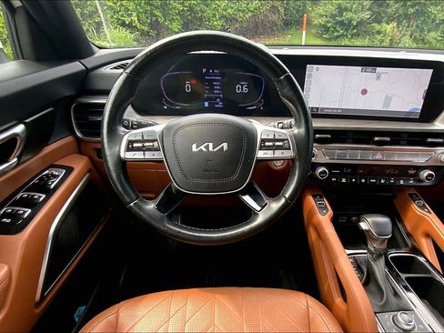 Used 2024 Kia Telluride EX X-Line AWD/4WD image 5