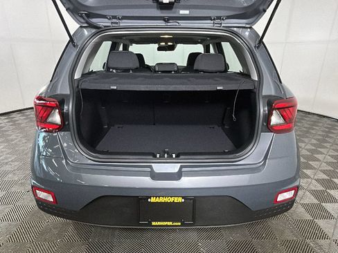 Used 2026 Hyundai Venue SEL FWD image 29