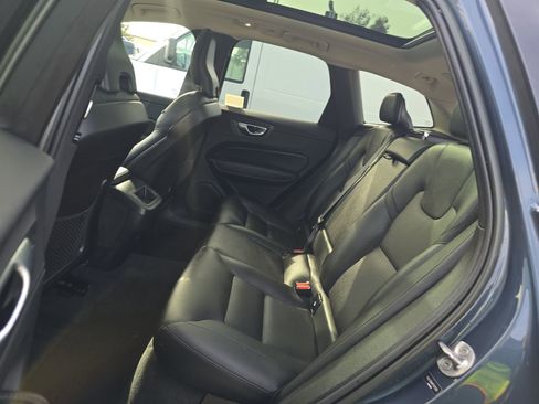 Used 2023 Volvo XC60 B5 Plus w/ Climate Package image 15