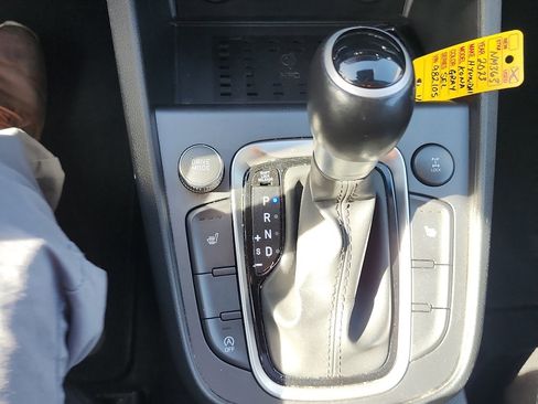 Used 2023 Hyundai Kona SEL w/ Convenience Package image 27
