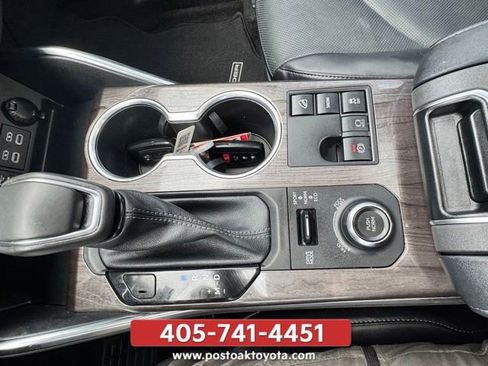 Used 2023 Toyota Highlander Platinum AWD/4WD image 29