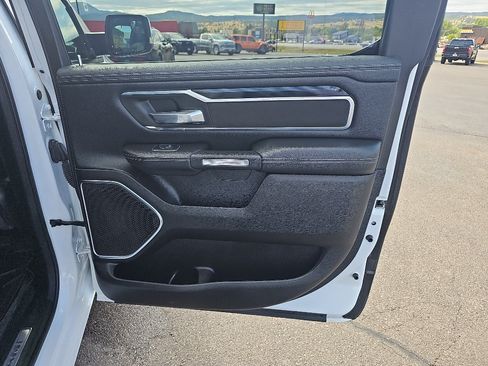 Used 2022 RAM 1500 Laramie w/ Sport Appearance Package AWD/4WD image 25