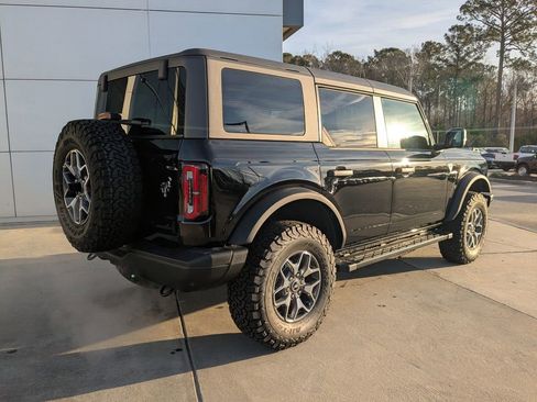 New 2025 Ford Bronco Badlands image 4
