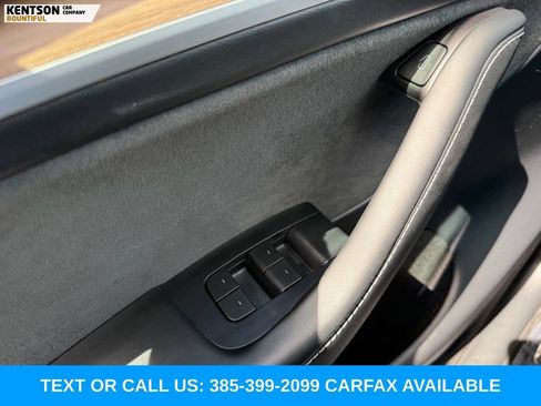 Used 2023 Tesla Model Y Long Range AWD/4WD image 18