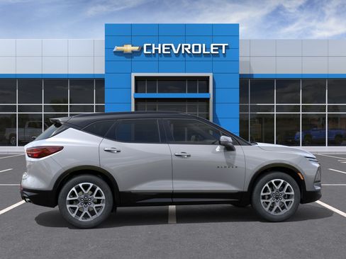 New 2026 Chevrolet Blazer RS AWD/4WD image 29