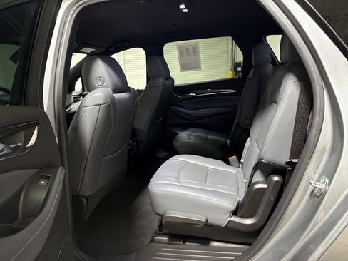 Used 2023 Buick Enclave Essence FWD image 22