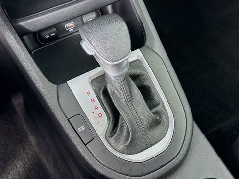 Used 2024 Kia Forte LXS FWD image 17