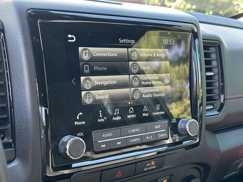 Used 2022 Nissan Frontier Pro-X w/ Technology Package image 28