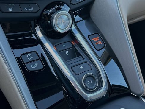 New 2025 Acura TLX w/ Technology Package image 18