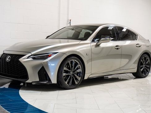 Used 2021 Lexus IS 350 F Sport image 4