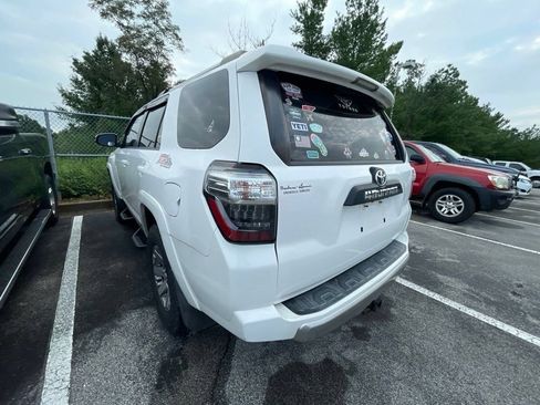 Used 2015 Toyota 4Runner Trail Premium AWD/4WD image 15