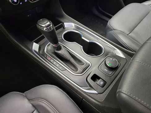 Used 2018 Chevrolet Traverse LT image 26