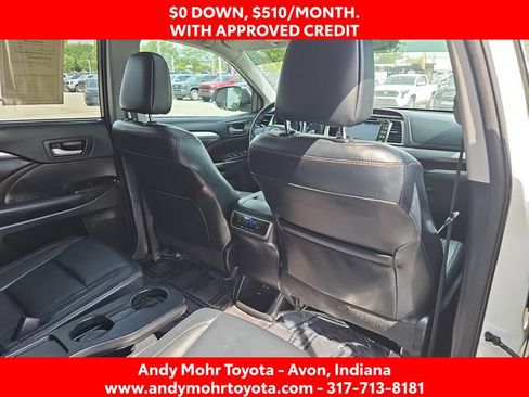 Used 2018 Toyota Highlander XLE FWD image 35