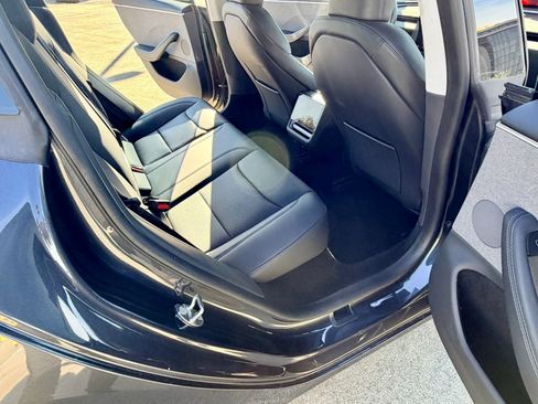 Used 2024 Tesla Model 3 Long Range RWD image 29