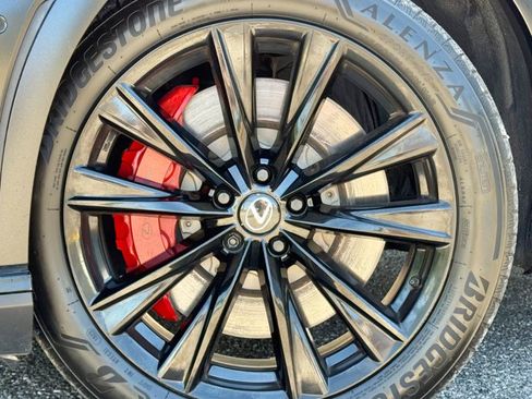 Used 2023 Lexus RX 500h F Sport w/ Accessory Package (Z1) AWD/4WD image 32