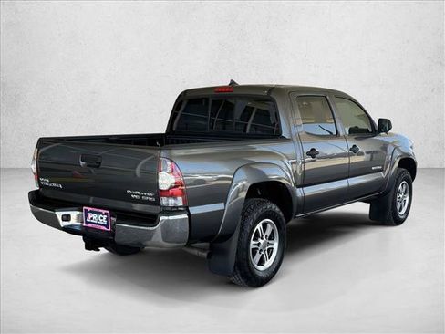 Used 2012 Toyota Tacoma PreRunner w/ SR5 Pkg RWD image 3