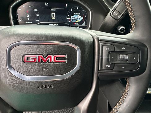 Used 2024 GMC Sierra 2500 AT4 w/ AT4 Premium Plus Package image 27