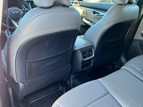 Used 2025 INFINITI QX50 Luxe AWD/4WD image 36