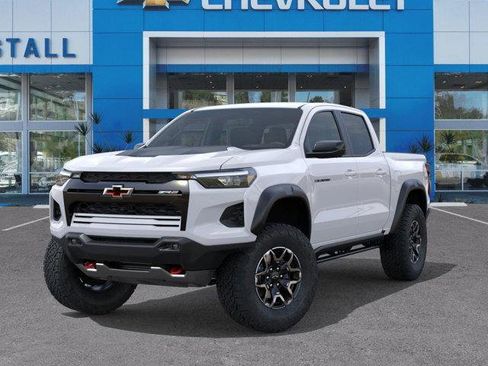 New 2026 Chevrolet Colorado ZR2 w/ Technology Package AWD/4WD image 6