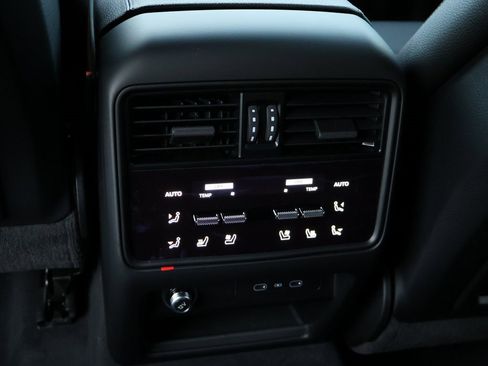 New 2026 Porsche Cayenne S image 22