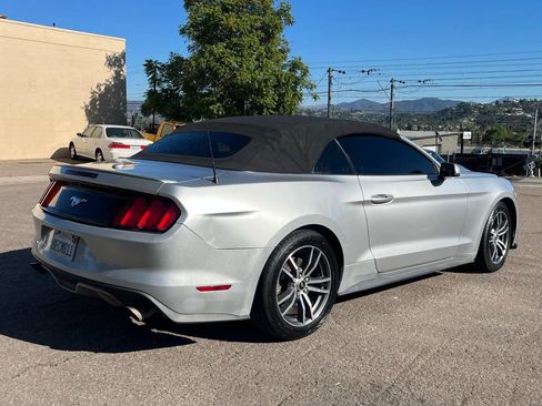 Used 2016 Ford Mustang Premium image 5