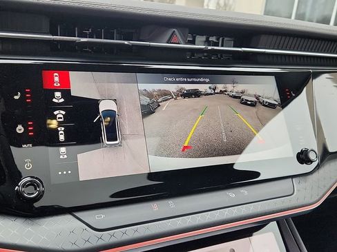 Used 2025 Jeep Wagoneer S Limited image 19