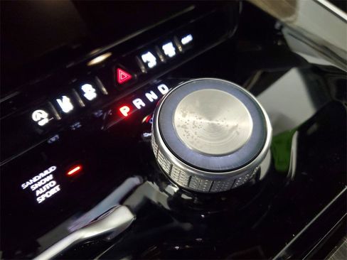 Used 2022 Jeep Wagoneer Series II image 24