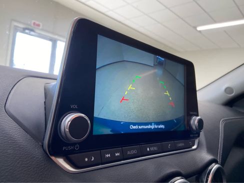 Used 2021 Nissan Sentra SV image 25