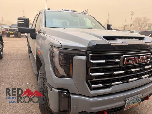 Used 2024 GMC Sierra 2500 AT4 AWD/4WD image 55