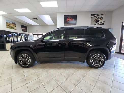 New 2026 Jeep Cherokee Limited image 5