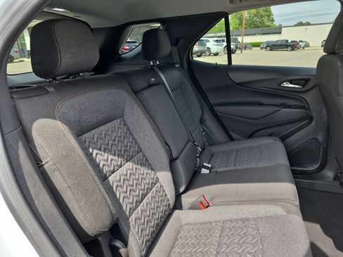 Certified 2024 Chevrolet Equinox LT AWD/4WD image 25