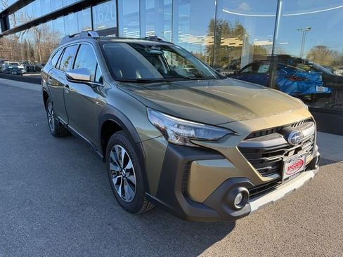Used 2023 Subaru Outback Touring image 5