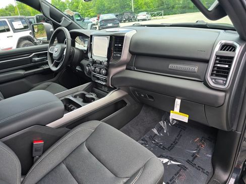 New 2026 RAM 1500 Big Horn w/ Night Edition AWD/4WD image 25