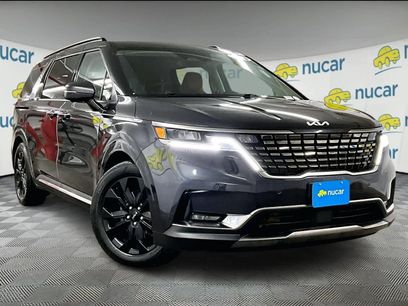 Used 2024 Kia Carnival SX