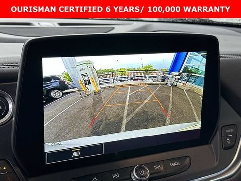 Certified 2025 Chevrolet Blazer LT FWD image 25
