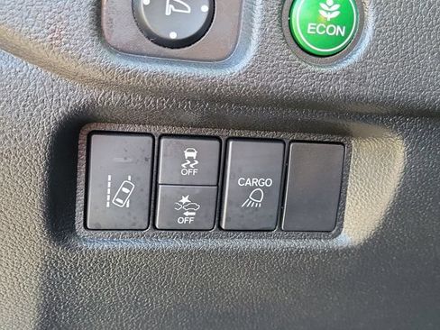 Used 2021 Honda Ridgeline Sport image 25