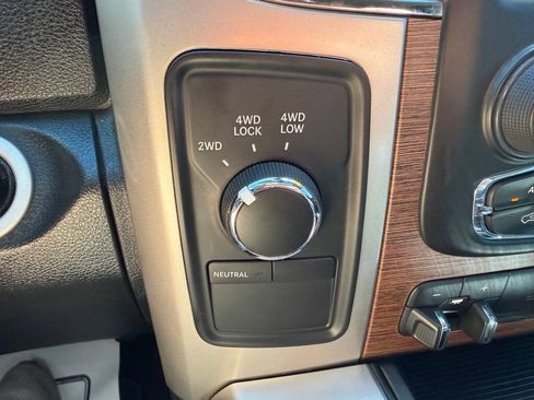 Used 2017 RAM 3500 Laramie w/ Snow Chief Group AWD/4WD image 28