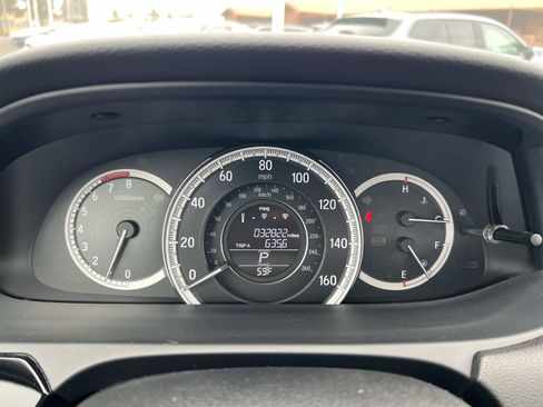 Used 2016 Honda Accord LX image 11