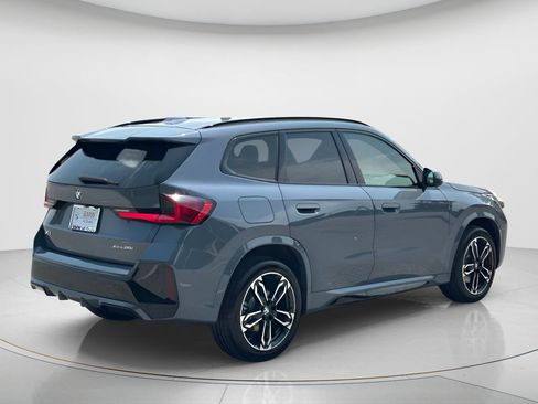 New 2026 BMW X1 xDrive28i w/ Technology Package AWD/4WD image 5