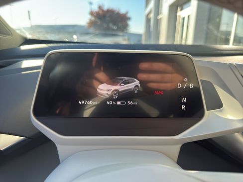 Used 2021 Volkswagen ID.4 1st Edition image 9