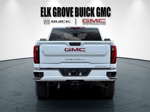 New 2026 GMC Sierra 2500 Denali w/ Denali Reserve Package image 5