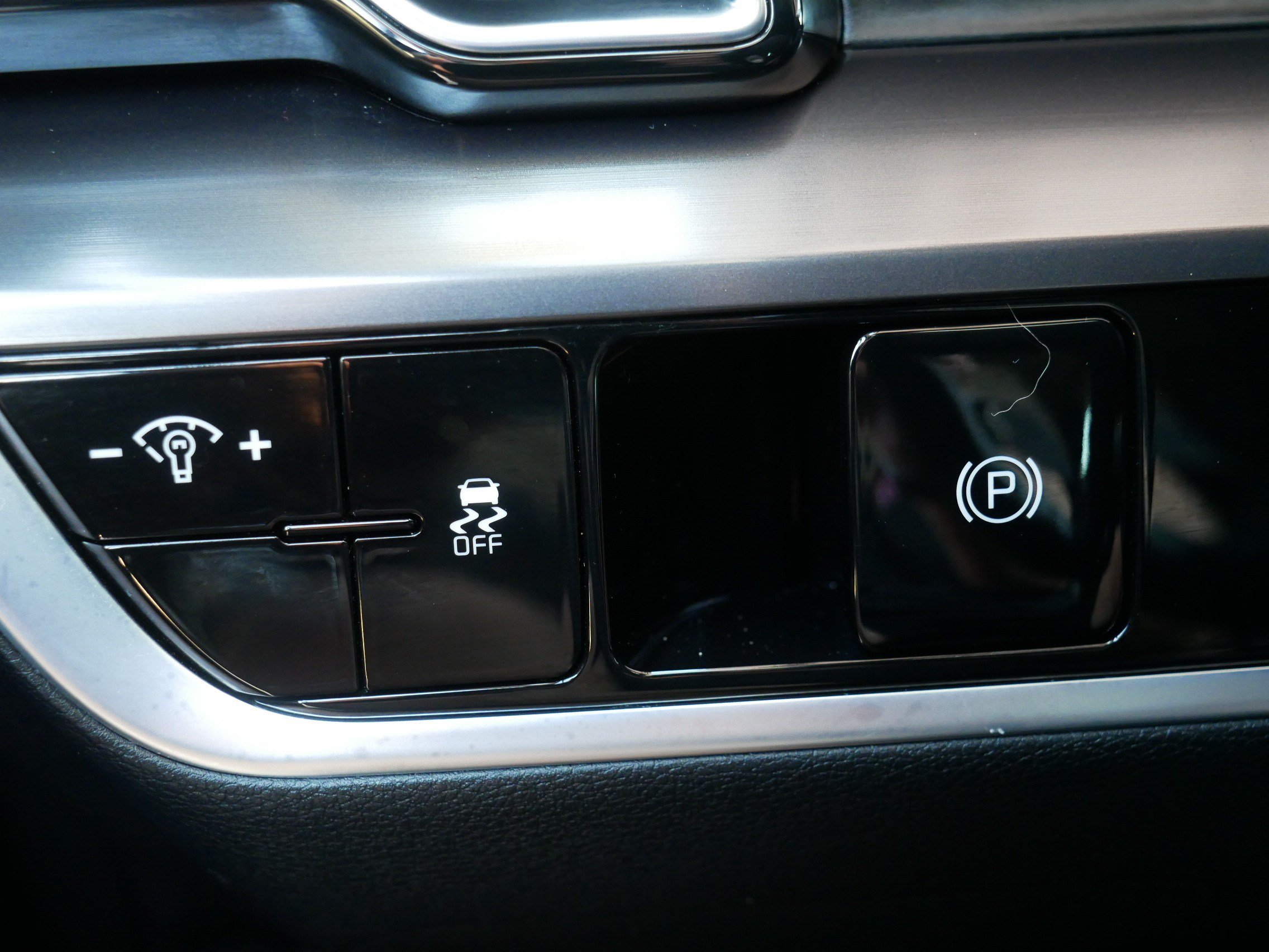 Certified 2024 Kia Sportage EX AWD/4WD image 26