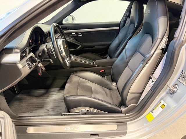 Used 2015 Porsche 911 GT3 RWD image 23