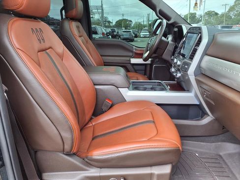 Used 2022 Ford F450 King Ranch w/ King Ranch Ultimate Package image 14