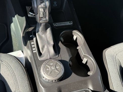 Used 2025 Ford Bronco Big Bend image 26