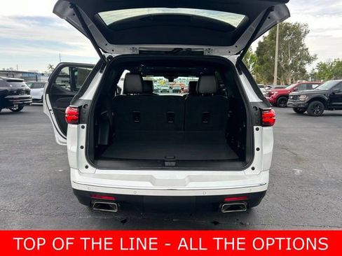Used 2023 Chevrolet Traverse High Country image 17