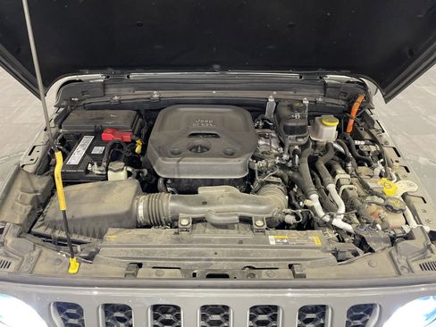 Used 2021 Jeep Wrangler Unlimited Sahara w/ Cold Weather Group image 37